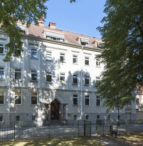 fasad på skolans nya lokaler